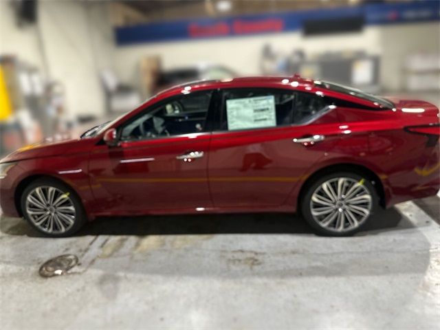 2024 Nissan Altima 2.5 SL