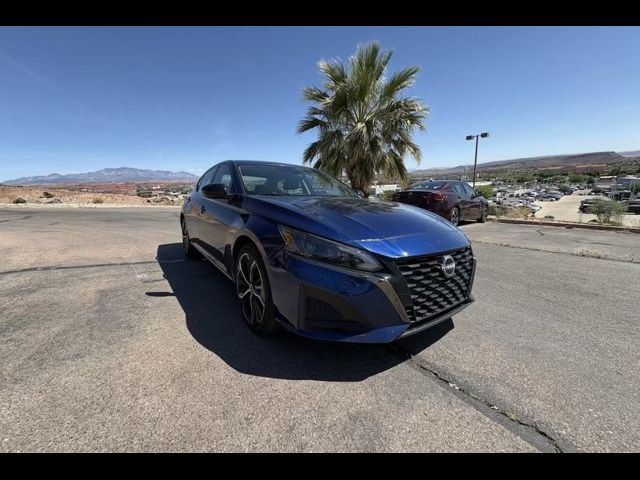 2024 Nissan Altima 2.5 SR