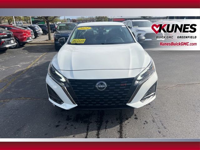 2024 Nissan Altima 2.5 SR