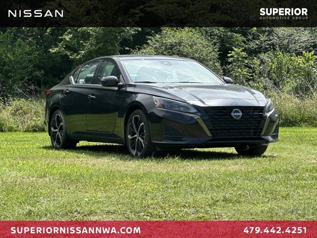 2024 Nissan Altima 2.5 SR