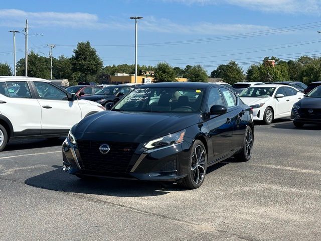 2024 Nissan Altima 2.5 SR