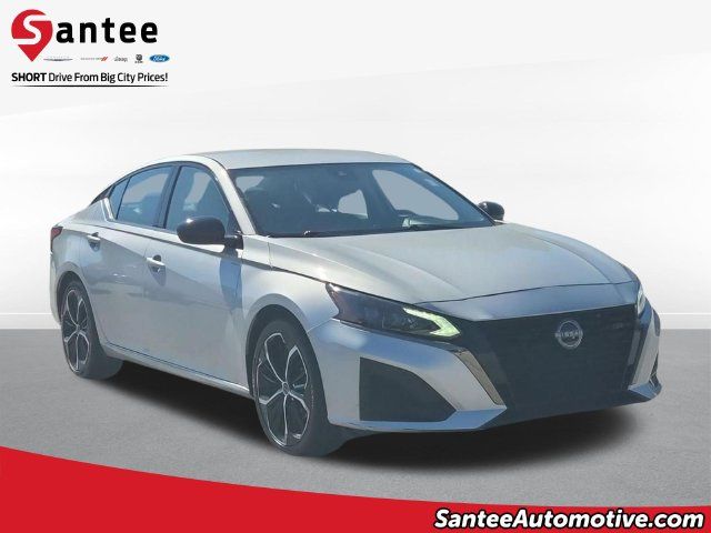 2024 Nissan Altima 2.5 SR