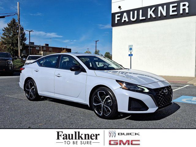 2024 Nissan Altima 2.5 SR