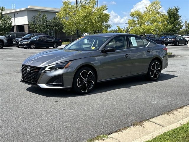 2024 Nissan Altima 2.5 SR