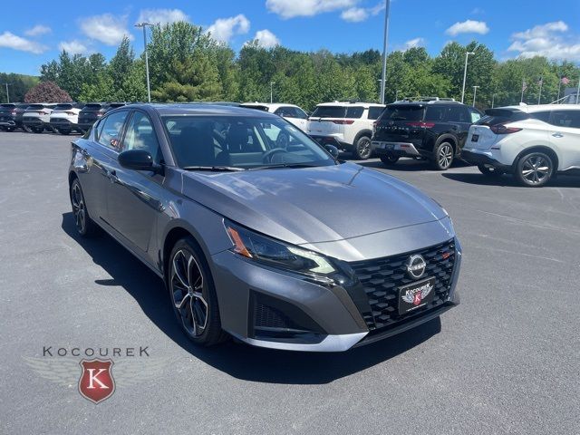 2024 Nissan Altima 2.5 SR