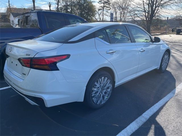 2024 Nissan Altima 2.5 SV