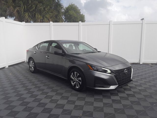 2024 Nissan Altima 2.5 S