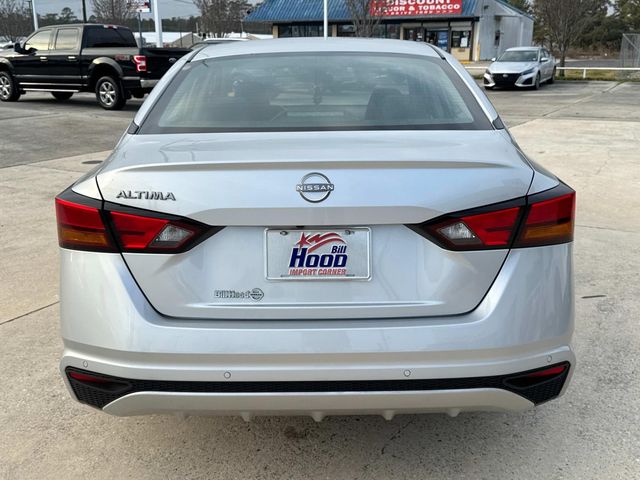 2024 Nissan Altima 2.5 S