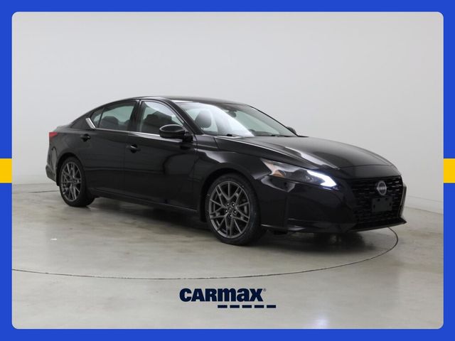 2024 Nissan Altima 2.0 SR