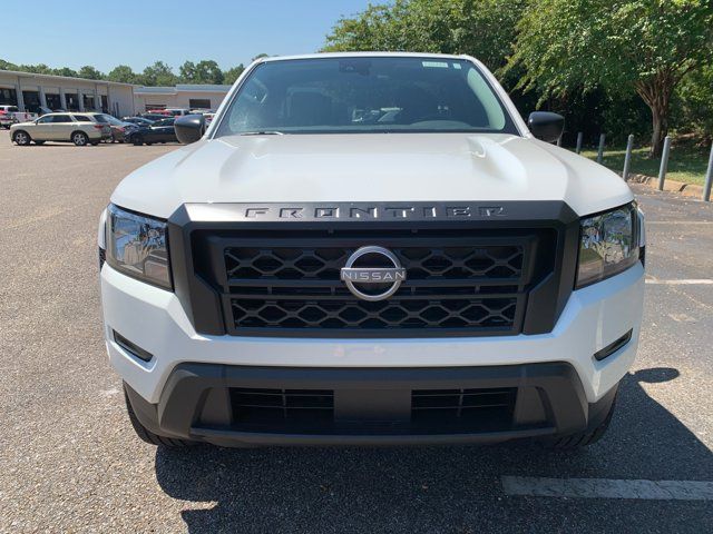 2024 Nissan Frontier S