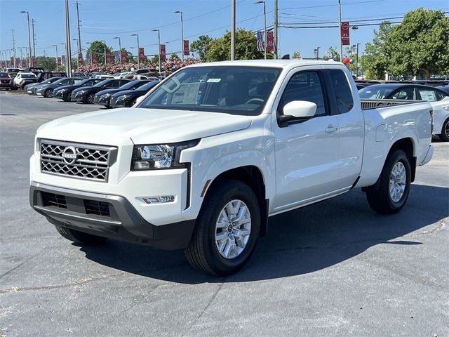 2024 Nissan Frontier SV