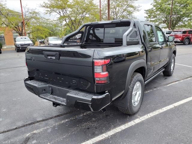 2024 Nissan Frontier SV