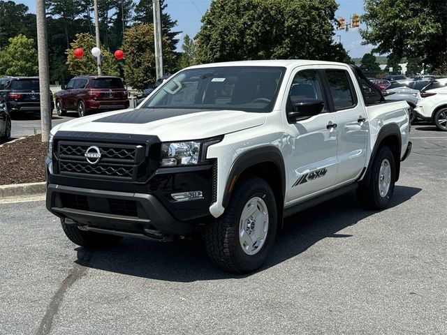 2024 Nissan Frontier SV