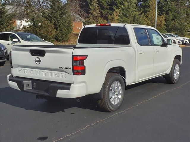 2024 Nissan Frontier SV