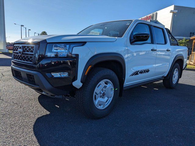 2024 Nissan Frontier SV