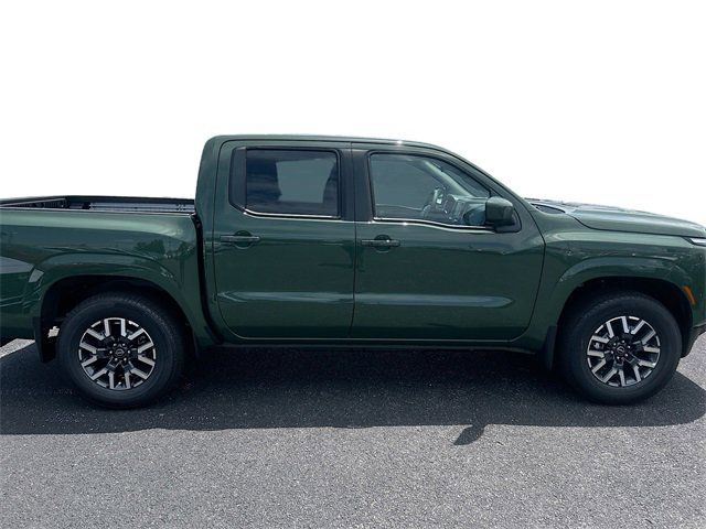 2024 Nissan Frontier SL