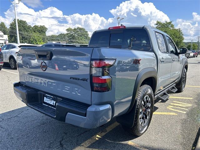 2024 Nissan Frontier PRO-4X