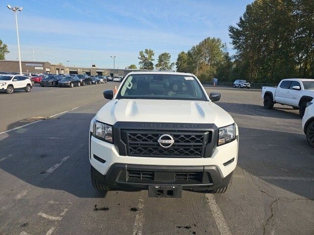 2024 Nissan Frontier S