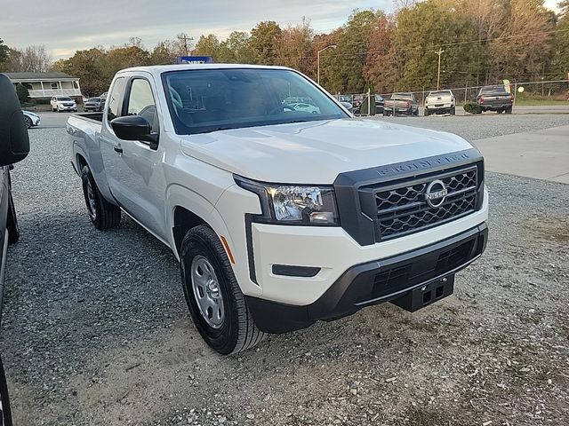 2024 Nissan Frontier S