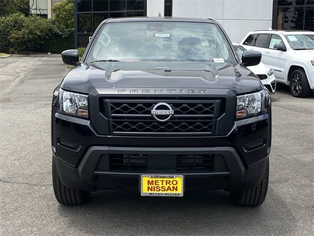 2024 Nissan Frontier S