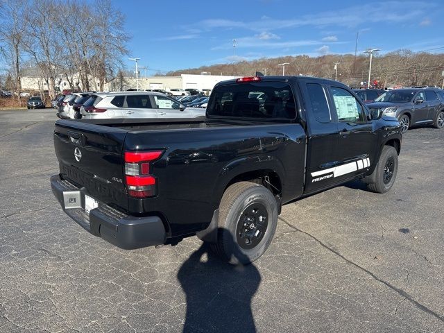 2024 Nissan Frontier S