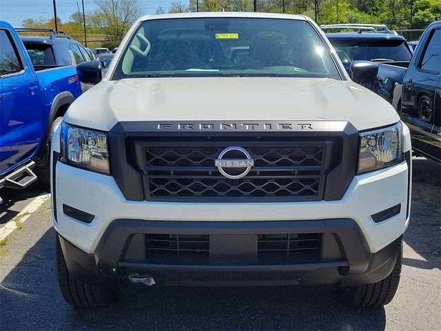 2024 Nissan Frontier S