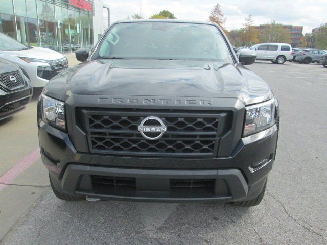 2024 Nissan Frontier S