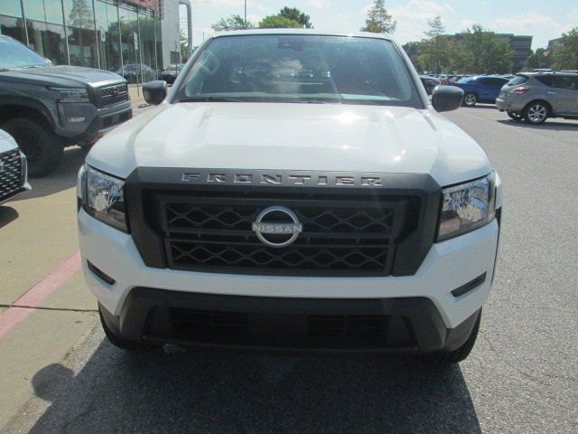 2024 Nissan Frontier S