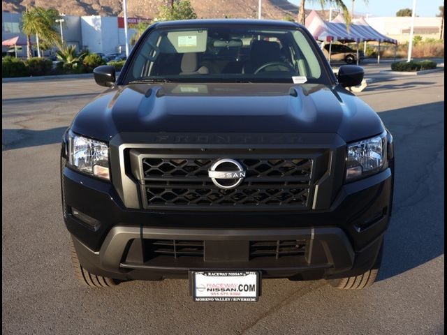 2024 Nissan Frontier S