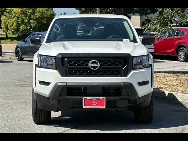 2024 Nissan Frontier S