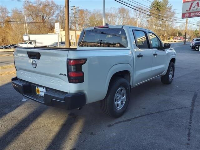 2024 Nissan Frontier S