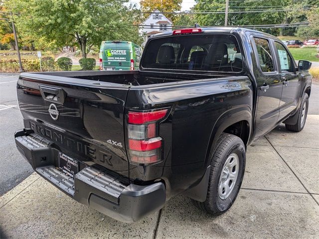 2024 Nissan Frontier S