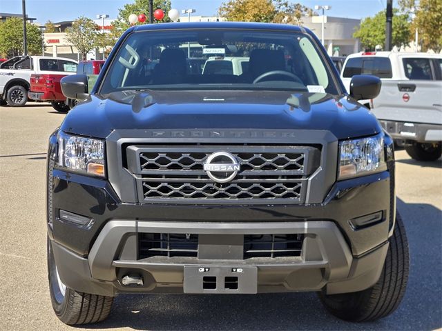 2024 Nissan Frontier S