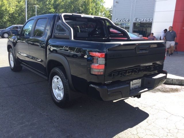 2024 Nissan Frontier SV