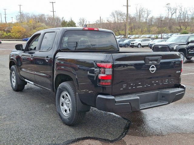 2024 Nissan Frontier S