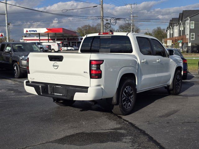 2024 Nissan Frontier SL