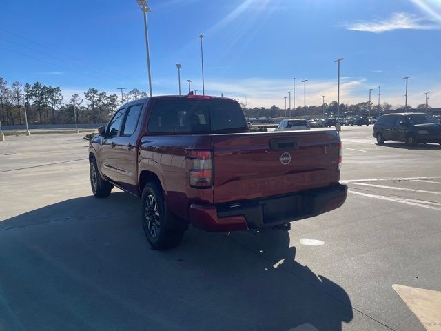 2024 Nissan Frontier SL