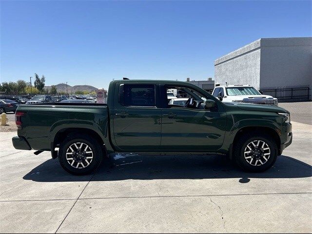 2024 Nissan Frontier SL