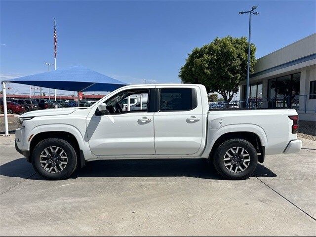 2024 Nissan Frontier SL