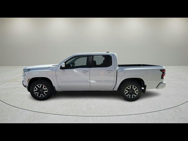 2024 Nissan Frontier SL