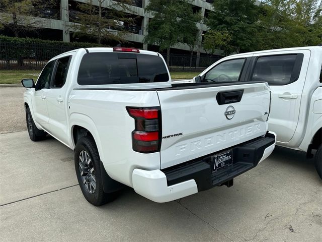 2024 Nissan Frontier SL