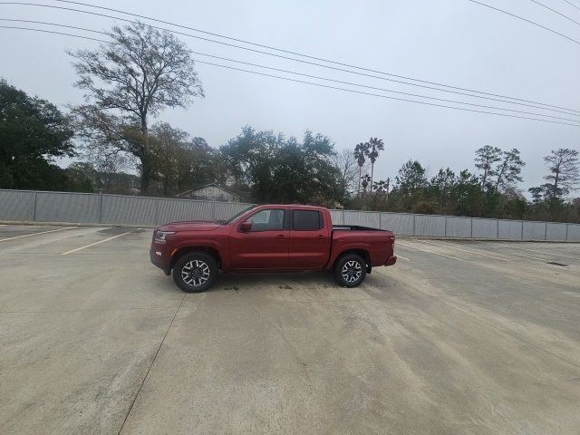 2024 Nissan Frontier SL