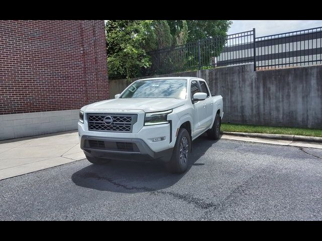 2024 Nissan Frontier SL