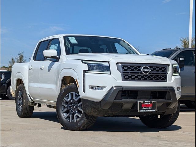 2024 Nissan Frontier SL