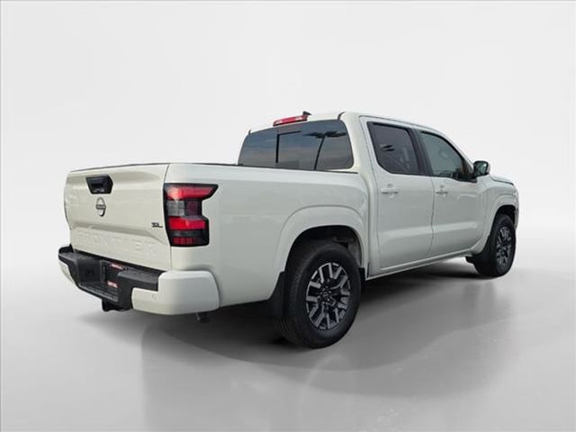 2024 Nissan Frontier SL