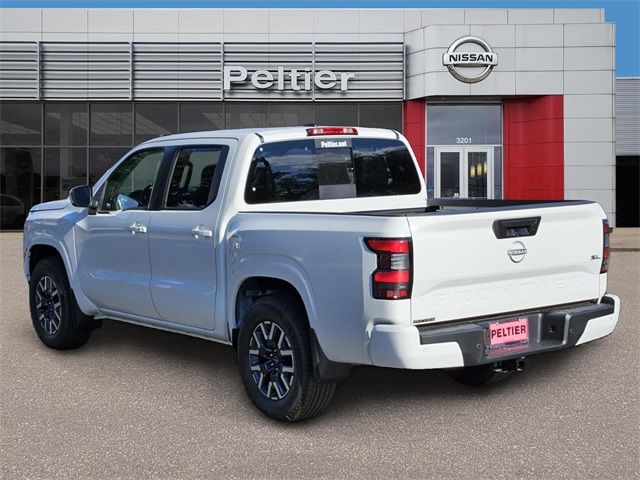 2024 Nissan Frontier SL