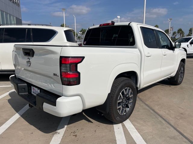 2024 Nissan Frontier SL