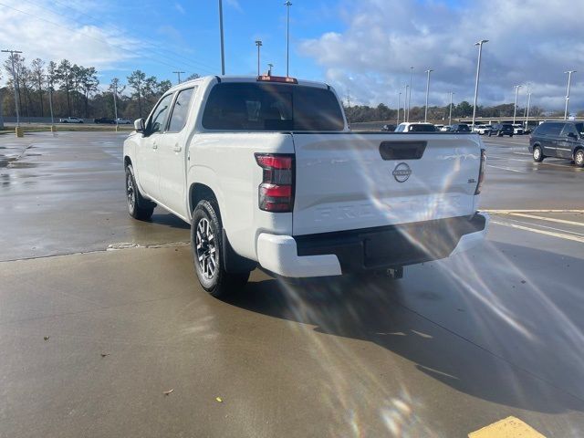 2024 Nissan Frontier SL