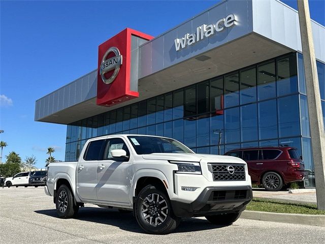 2024 Nissan Frontier SL