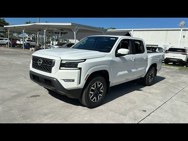 2024 Nissan Frontier SL